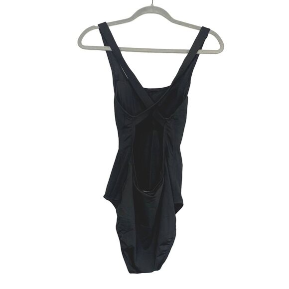 NWT Andie The Tulum Ciss Cross OnePiece Baywatch Moment Removable Cups 3XL Black - Picture 5 of 16